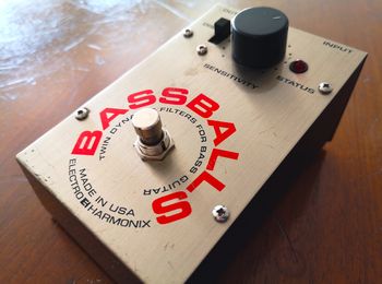 Electro-Harmonix Bassballs
