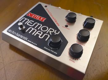 Electro-Harmonix Deluxe Memory Man