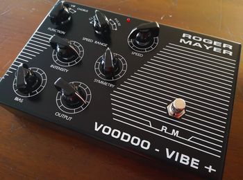 Roger Mayer Voodoo-Vibe+