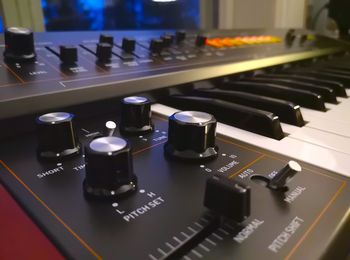 Behringer VOCODER VC340