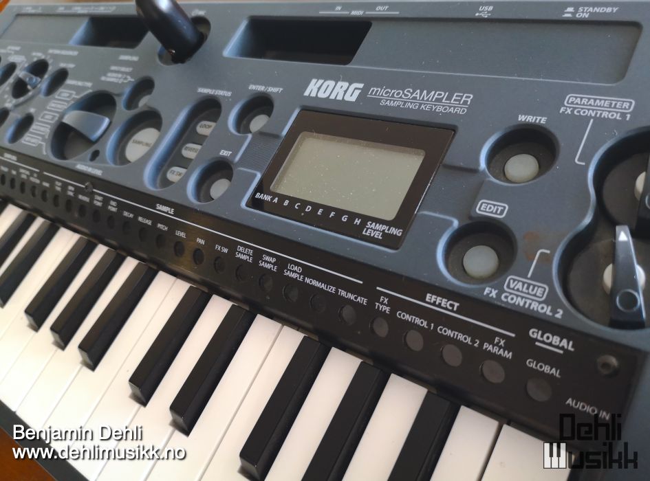 Korg microSAMPLER
