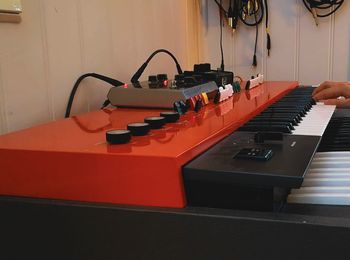 Yamaha YC-25D with effects pedals on top