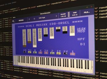 Computer screen with GUI for EDB-Orgel