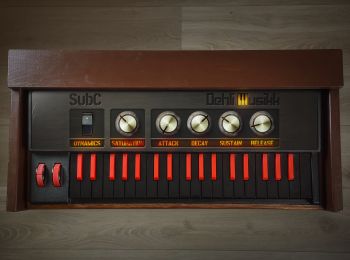SubC user interface inside a wooden synthesizer case