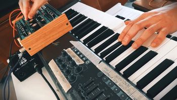 A Dreadbox Erebus v2 being played