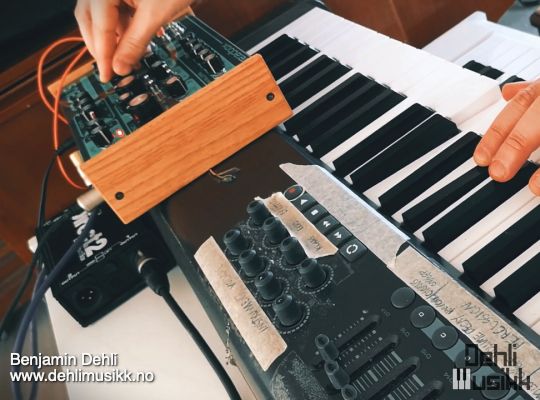 A Dreadbox Erebus synthesizer being played