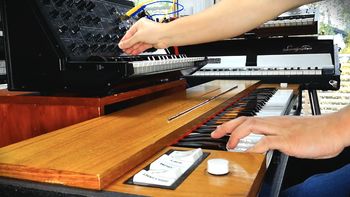 A Hohner Clavinet D6 and a Korg MS-20 being played