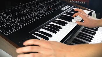 A Sequential Circuits Pro-One played