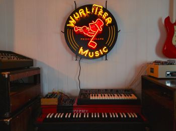 Neon sign with the text Wurlitzer Music Phonograph