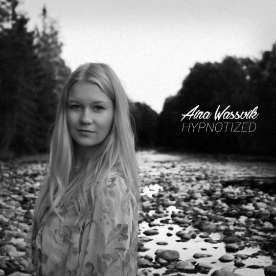 Album cover for Hypnotized by Aina Wassvik