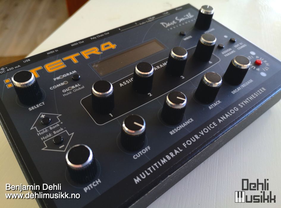 Dave Smith Instruments Tetra