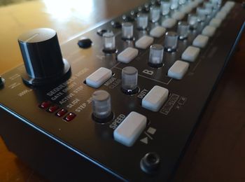 Korg SQ-1
